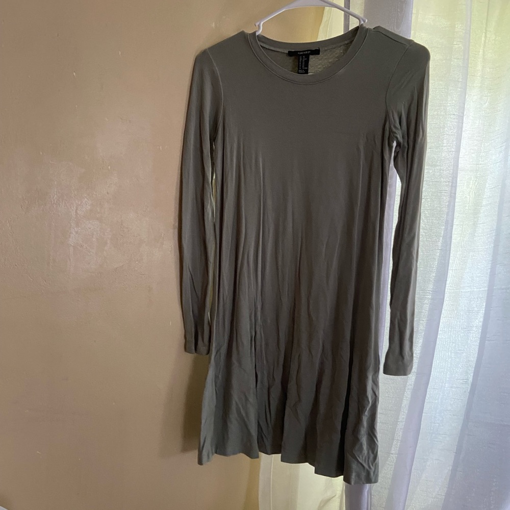 Olive forever21 dress